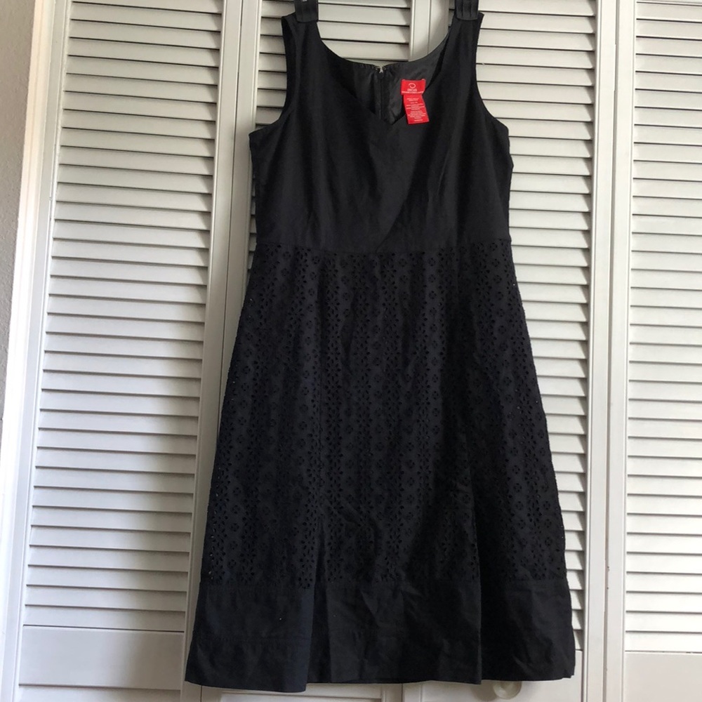 Oscar de la Renta black dress